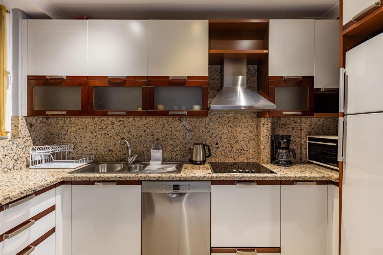شقة Outstanding Flat With Calming View Nisantasi اسطنبول المظهر الخارجي الصورة
