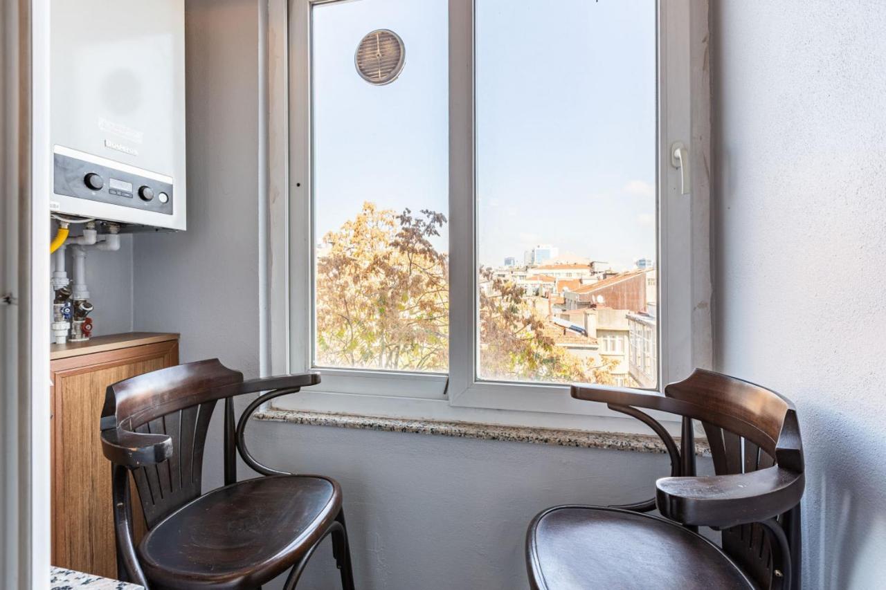 شقة Outstanding Flat With Calming View Nisantasi اسطنبول المظهر الخارجي الصورة